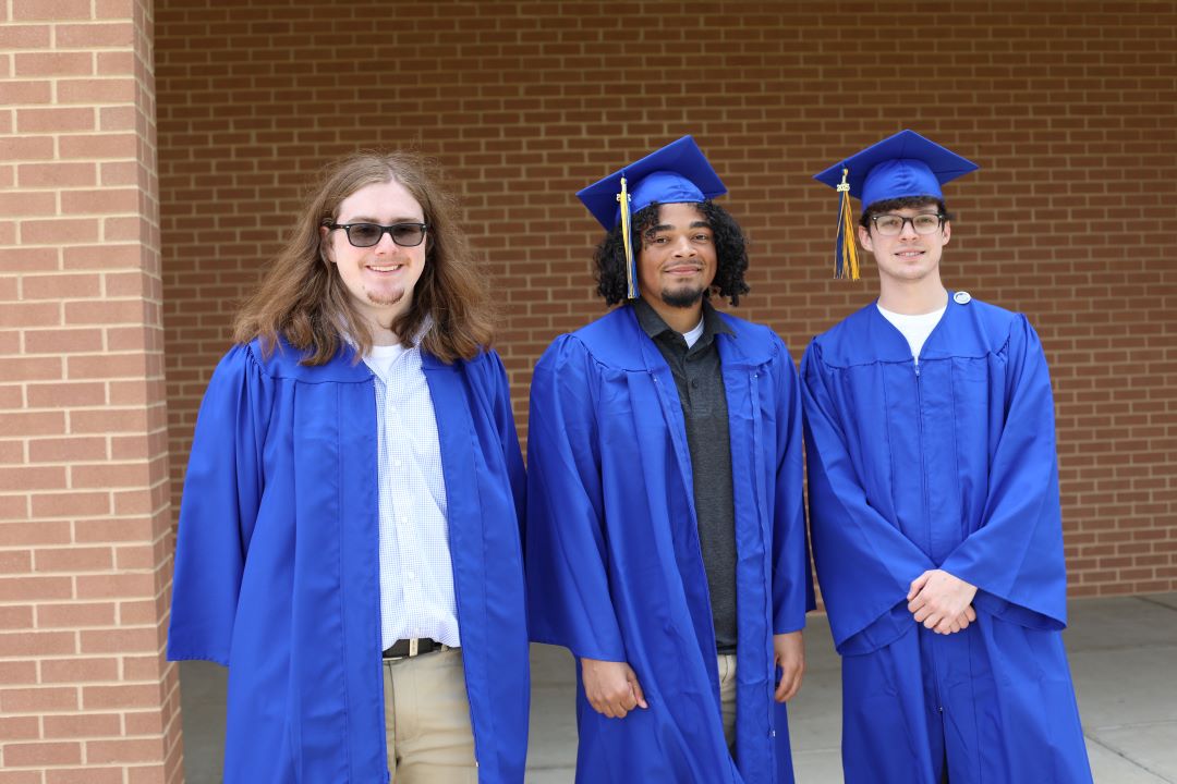 From left to right: Gavin Gregory (Somerset, KY), Alex Lofton (Campbellsville, KY), and Ryan York (Eubank, KY), all graduates of Somerset Community College’s Radiography program.