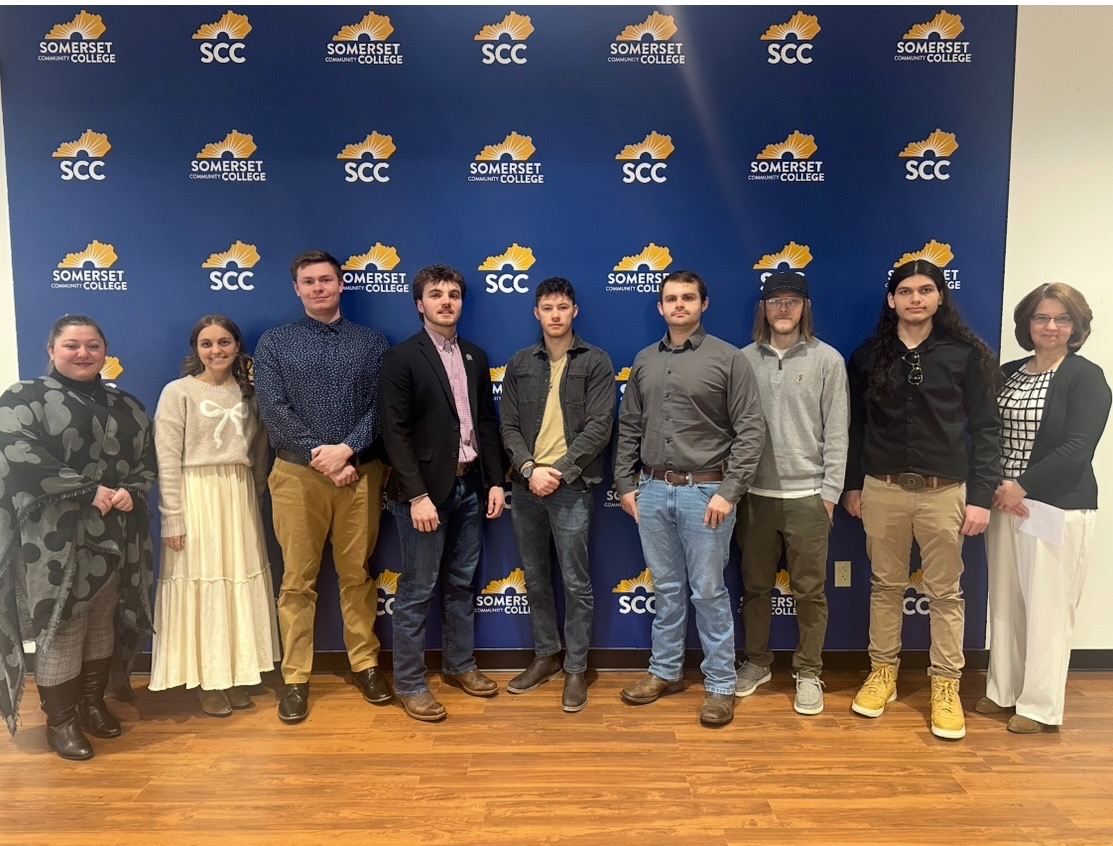 students inducted to the Sigma Zeta Honor Society