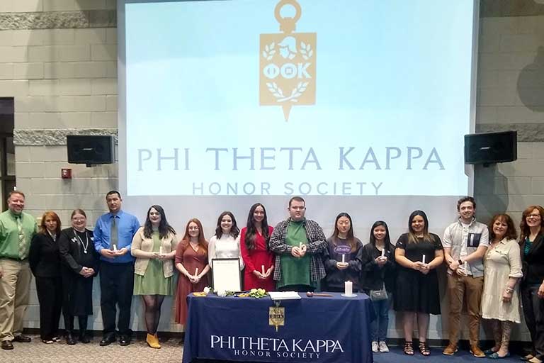 SCC Phi Theta Kappa society induction ceremony group photo